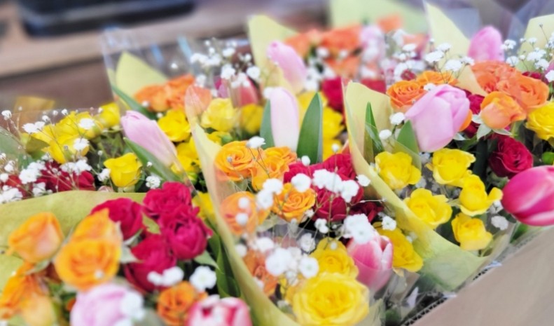 3月14日たくさんの笑顔のお花さんたち‐花国湘南台店お花の日記